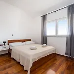 公寓 By The Sea Biograd Na Moru, Biograd - 24580 *