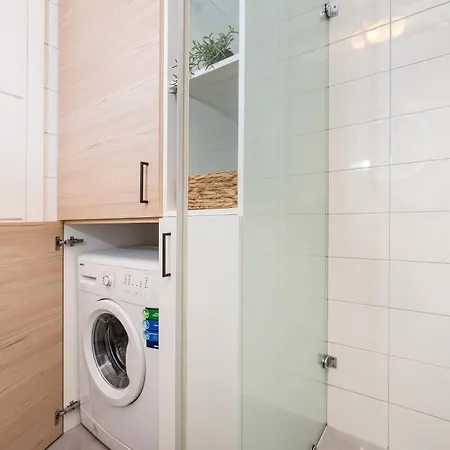 Apartment By The Sea Biograd Na Moru, Biograd - 24580