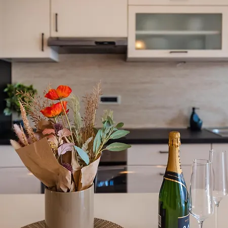 Apartment By The Sea Biograd Na Moru, Biograd - 24580