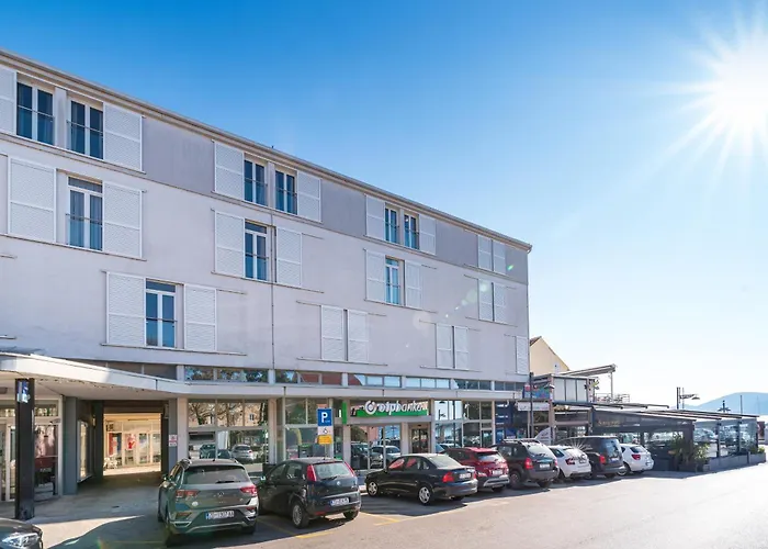 Lägenhet By The Sea Biograd Na Moru, Biograd - 24580